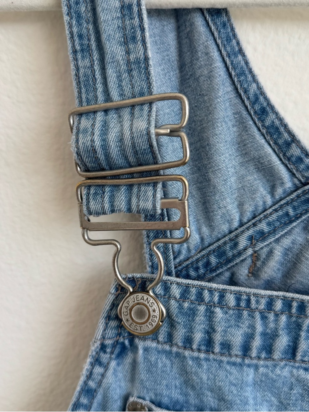 Vintage Gap Denim Overalls Shorts - Picture 4 of 6
